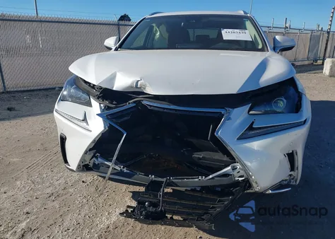 2019 Lexus Nx 300 z USA, uszkodzony, nr VIN JTJYARBZ0K2122149